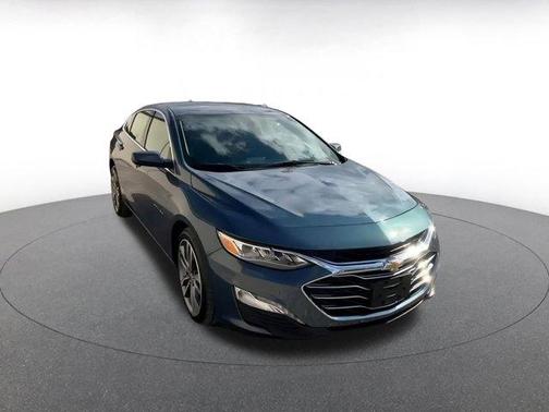 2024 Chevrolet Malibu 2LT