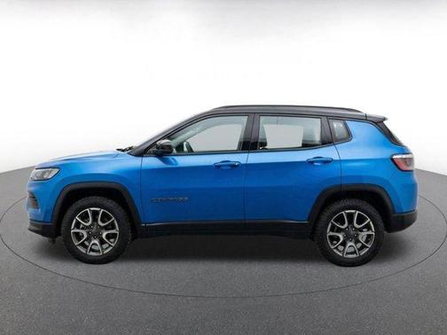 Hydro Blue Pearlcoat 2025 Jeep Compass Trailhawk