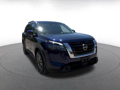 Deep Ocean Blue 2025 Nissan Pathfinder SV