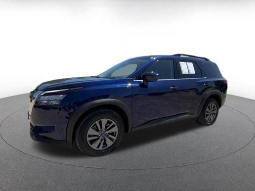 Deep Ocean Blue 2025 Nissan Pathfinder SV