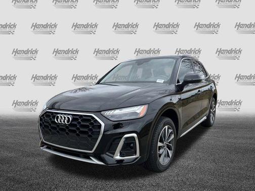 2023 Audi Q5 45 S line Prestige