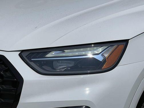 2022 Audi Q5 45 S line Premium Plus