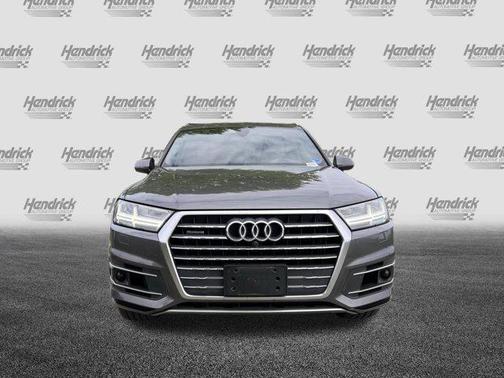 Samurai Gray Metallic 2018 Audi Q7 3.0T Prestige
