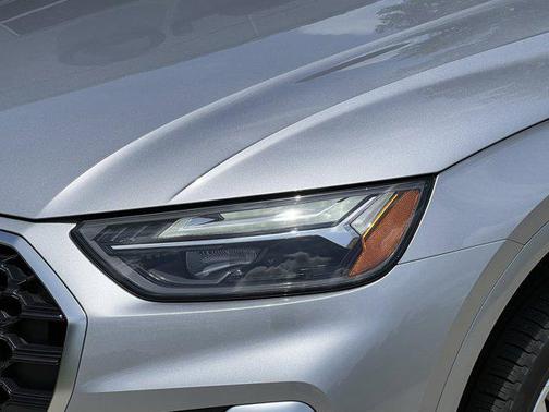 2024 Audi Q5 45 S line Premium Plus