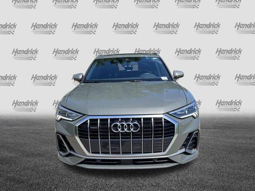 2024 Audi Q3 Premium 45 TFSI S line quattro Tiptronic