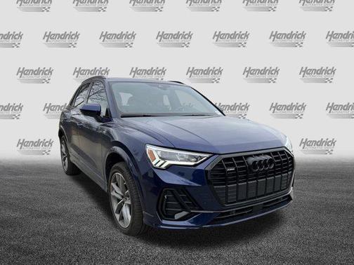 2025 Audi Q3 Premium 45 TFSI S line quattro Tiptronic