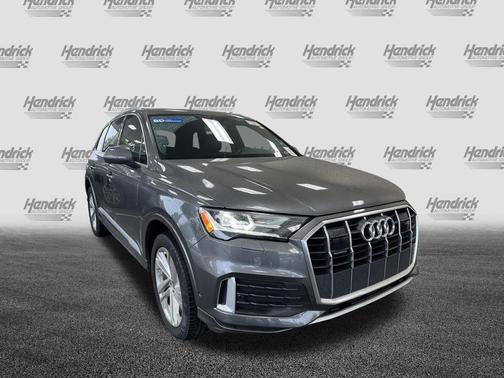 Samurai Gray Metallic 2023 Audi Q7 45 Premium Plus