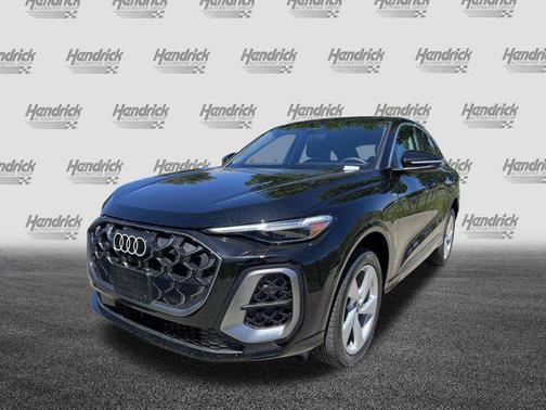 Mythos Black Metallic 2026 Audi Q5 Sportback Premium Plus TFSI quattro S tronic