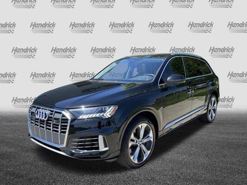 2023 Audi Q7 55 Premium Plus