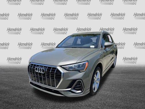 Chronos Gray Metallic 2020 Audi Q3 45 S line Premium