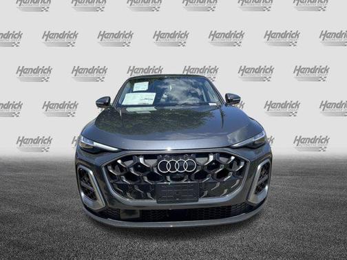 Tambora Gray Metallic 2026 Audi Q5 Sportback Premium Plus TFSI quattro S tronic