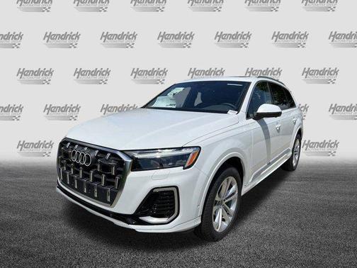 2025 Audi Q7 45 Premium