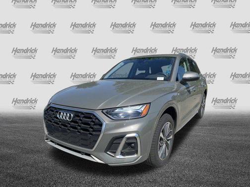 Chronos Gray Metallic 2023 Audi Q5 45 S line Premium Plus