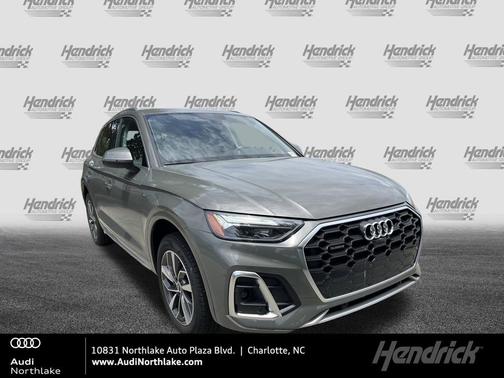 Chronos Gray Metallic 2023 Audi Q5 45 S line Premium Plus