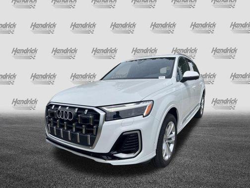 Glacier White Metallic 2026 Audi Q7 55 Premium Plus