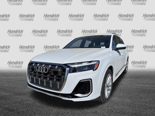 Glacier White Metallic 2026 Audi Q7 55 Premium Plus