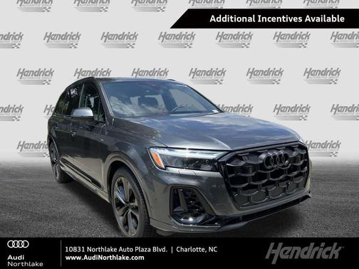 Daytona Gray Pearl Effect 2026 Audi Q7 55 Premium Plus