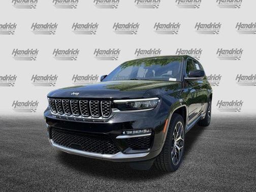 2023 Jeep Grand Cherokee Summit