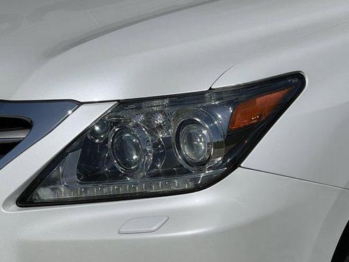 2015 Lexus LX 570 Base