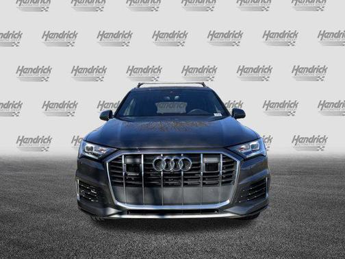 2021 Audi Q7 55 Premium Plus