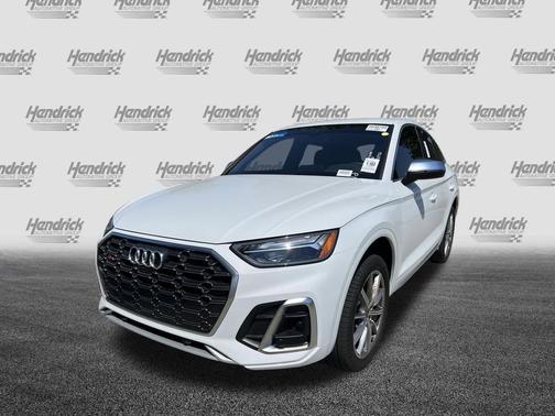 Glacier White Metallic 2024 Audi SQ5 3.0T Premium Plus