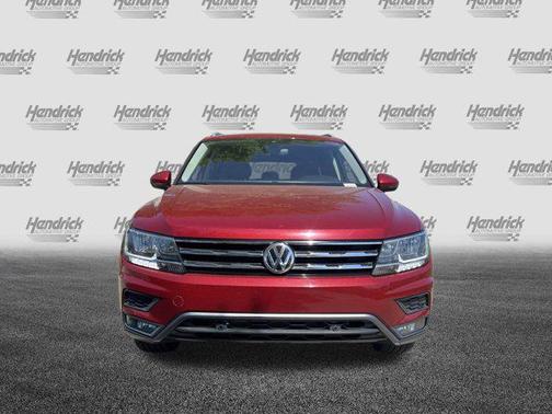 Cardinal Red Metallic 2020 Volkswagen Tiguan 2.0T SEL