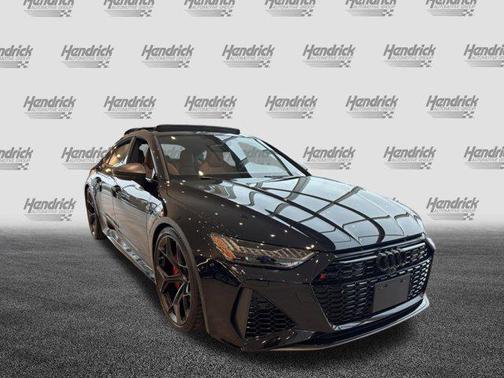 2025 Audi RS 7 4.0T Performance