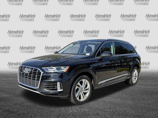 2020 Audi Q7 55 Premium Plus