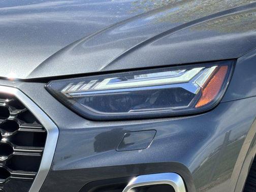 2023 Audi Q5 45 S line Prestige