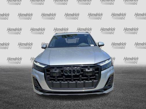 2025 Audi Q7 55 Premium Plus