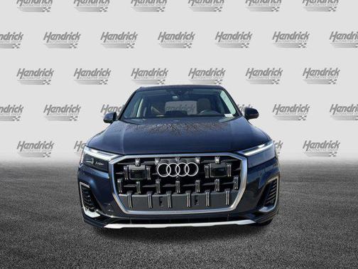 2025 Audi Q7 55 Premium Plus