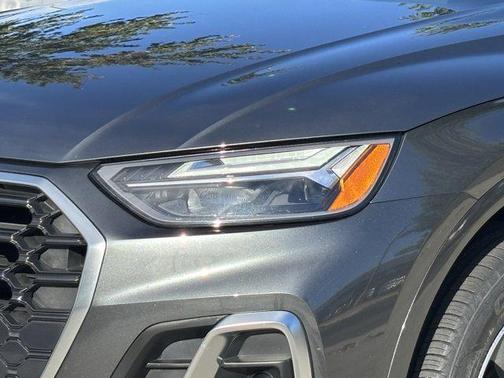2024 Audi Q5 45 S line Premium