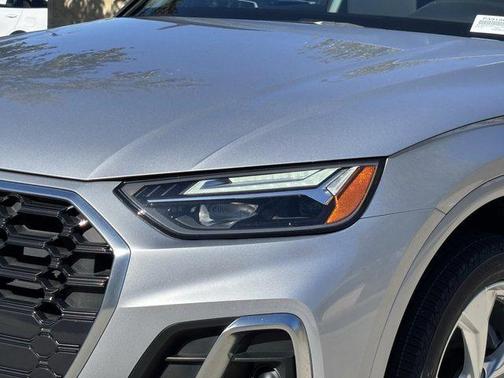 2022 Audi Q5 45 S line Premium Plus