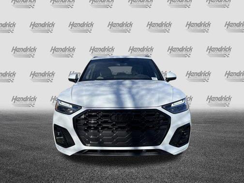 2024 Audi Q5 45 S line Premium