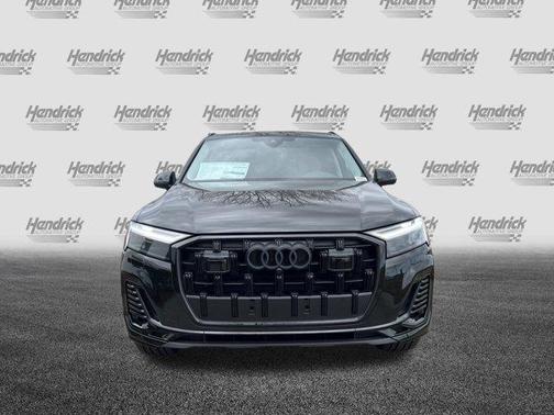 2026 Audi Q7 45 Premium