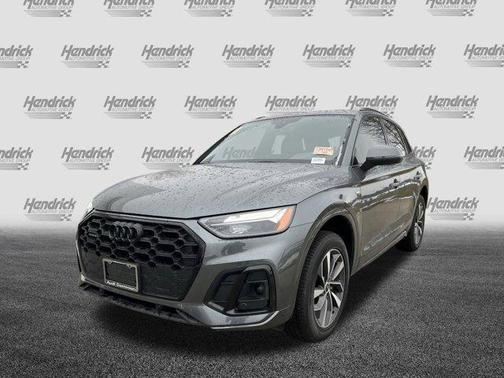 2024 Audi Q5 45 S line Premium