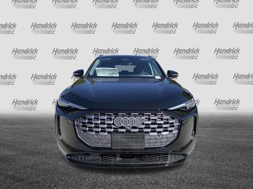 Mythos Black Metallic 2025 Audi Q5 Premium Plus TFSI quattro S tronic