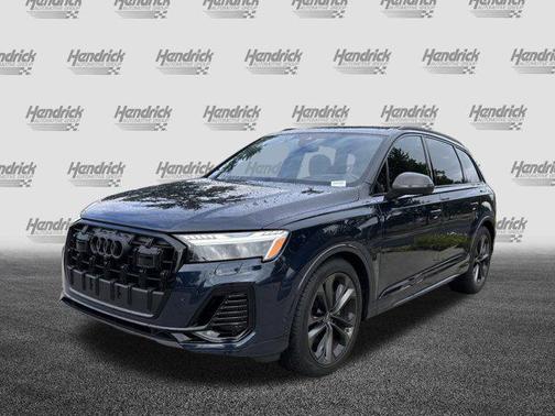 2025 Audi Q7 55 Prestige