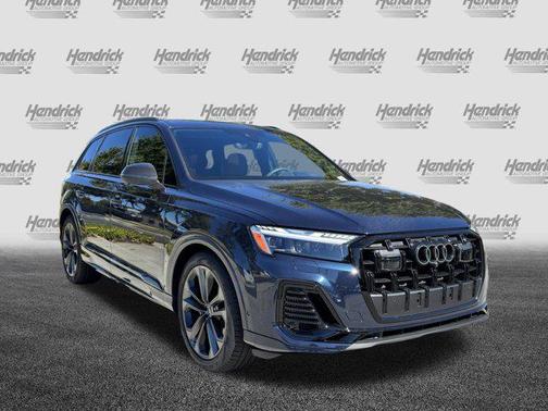 2025 Audi Q7 55 Prestige