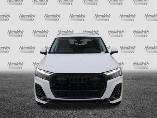 2026 Audi Q7 55 Premium Plus