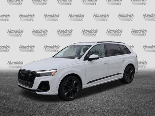 2026 Audi Q7 55 Premium Plus