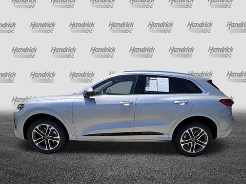 Florett Silver Metallic 2025 Audi Q5 Premium TFSI quattro S tronic