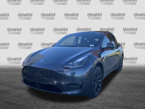 2023 Tesla Model Y RWD