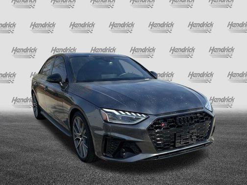 Daytona Gray Pearl Effect 2024 Audi S4 Premium Plus TFSI quattro Tiptronic