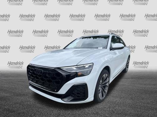 Glacier White Metallic 2026 Audi Q8 55 Premium Plus