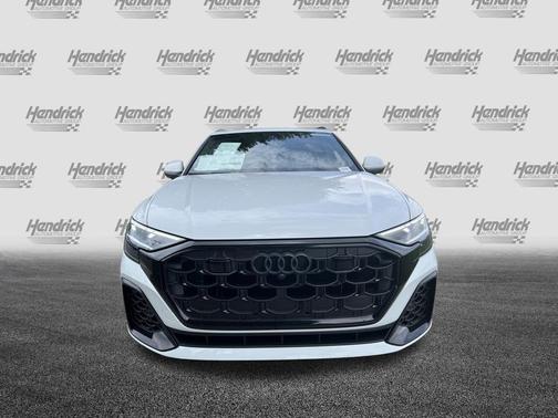 Glacier White Metallic 2026 Audi Q8 55 Premium Plus