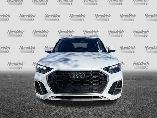 2023 Audi Q5 45 S line Premium