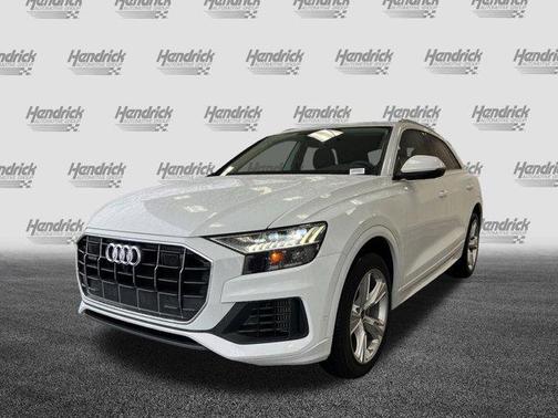 2023 Audi Q8 55 Premium Plus