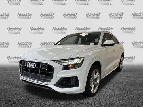 2023 Audi Q8 55 Premium Plus