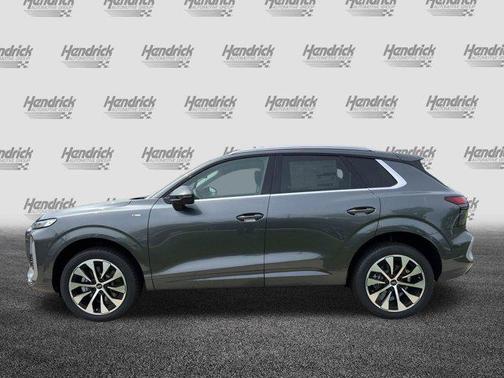 Daytona Gray Pearl Effect 2026 Audi Q3 TFSI quattro S tronic